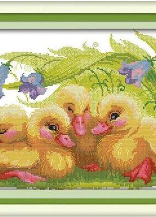 Набор для вышивания по нанесённой на канву схеме "the baby ducks".aida 14ct printed, 46*30 см