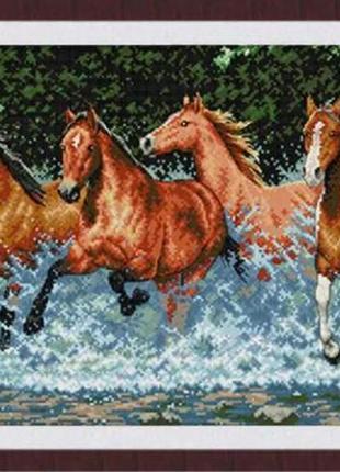 Набір для вишивання за нанесеною на канву схемою "horses". aida 14ct printed 60*36 см