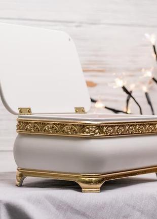 Коробочка шкатулка аксессуар для украшений с позолотой «gold & white»