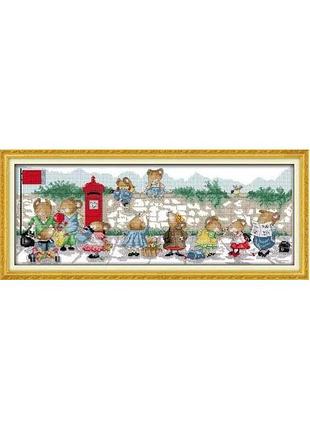 Набор для вышивания по нанесённой на канву схеме "the mice waiting for the bus ". aida 14ct printed 59*26 см