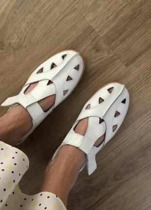 Босоножки женские кожаные6 фото