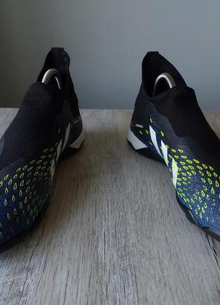 Сороконожки / бампи adidas predator freak 3 laceless  tf2 фото