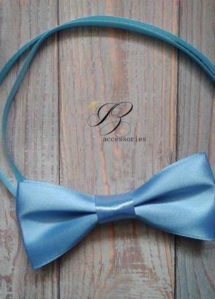 Блакитна краватка метелик атласна2 фото