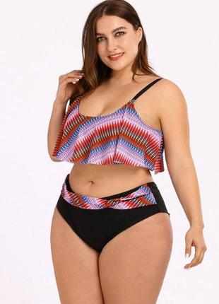 Роздільний купальник plus size високі трусики топ з воланами орнамент геометричний малюнок декор