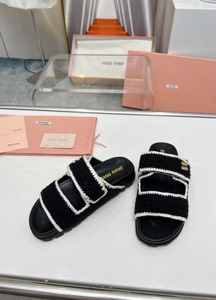 Шльопанці, тапки, тапочки в стилі miu miu