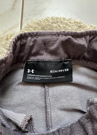 Легкие спортивные штаны under armour женские4 фото