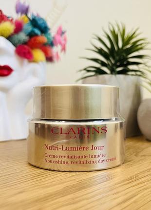 Оригінал денний омолоджувальний крем clarins nutri-lumière day cream оригинал дневной крем
