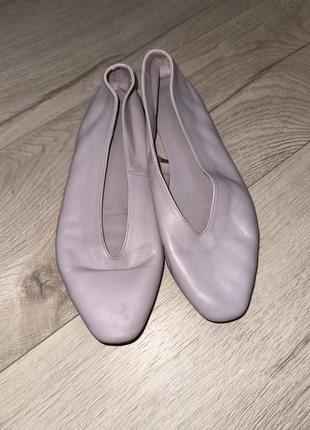 Кожаные туфли zara