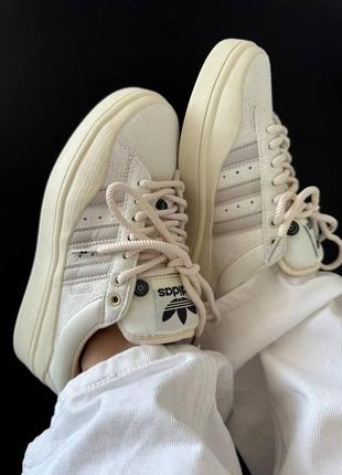 Кроссовки adidas
