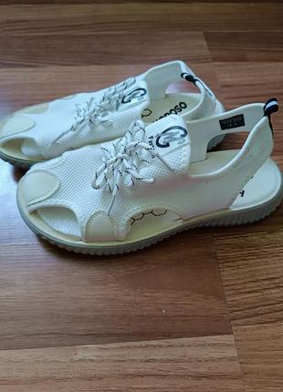 Сандалии!босоножки мужские с закрытым носком!