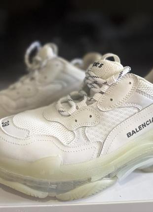 Balenciaga кросівки оригінал