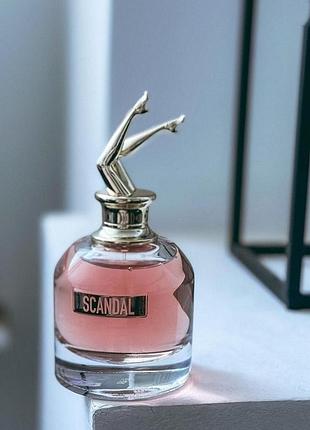 Жіночий шлейфовий медово-карамельий аромат у стилі jean paul gaultier scandal, парфуми скандал