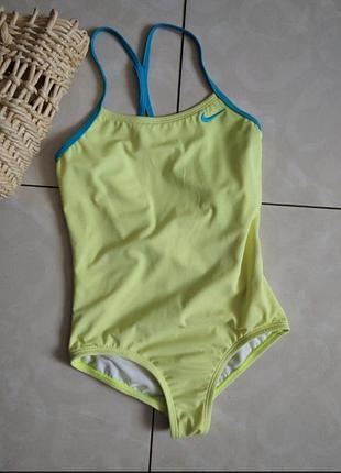 Слитный купальник спортивный nike