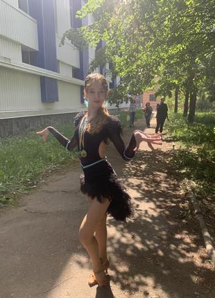 Сукня для бальних танців латина