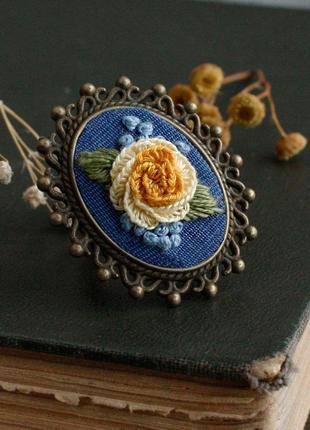 Синее желтое кольцо с розами в стиле ретро овальный крупный перстень украинские украшения1 фото