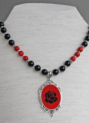 Червоно чорні сережки з корала прикраси під вишиванку український стиль5 фото