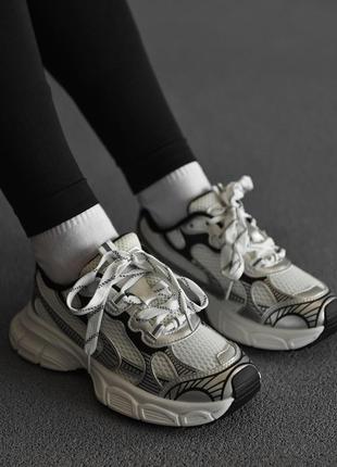 Натуральні комбіновані кросівки зі вставками сітки та шкіри