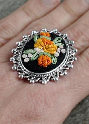 Крупное кольцо с розами в стиле ретро оранжевое кольцо с цветами вышитое кольцо с камеей4 фото