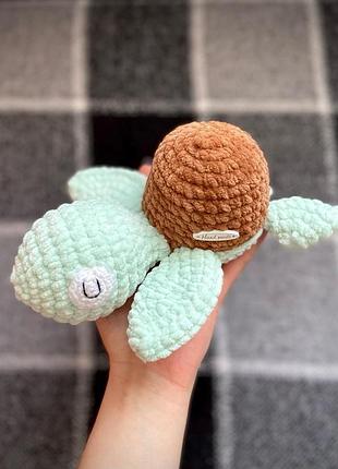 Плюшева черепаха амігурумі