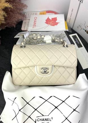 168041017 borsa da spalla o a mano chanel timeless classic in pelle trapuntata rossa 5610 Chanel Travel Bag Enamel Leather