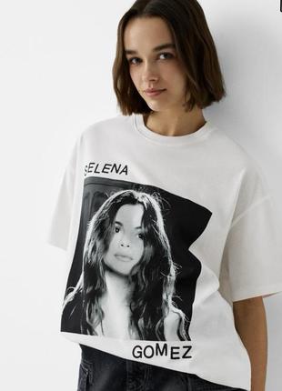 Футболка bershka