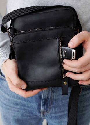 Мужская сумка мессенджер через плечо ручной работы из натуральной винтажной кожи черного цвета6 фото