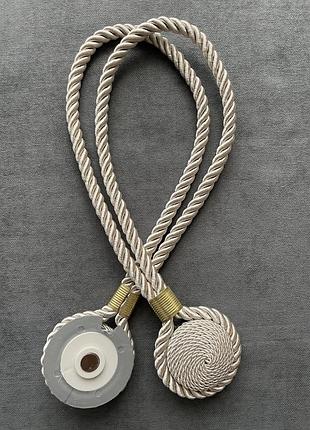 Магніт для штор з шнуром крем, декор штор та портьєр, шторний підхват на магніті для...