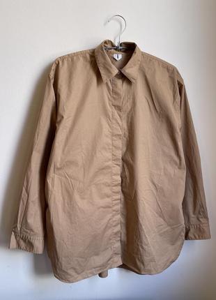 Стильная рубашка оверсайз  arket