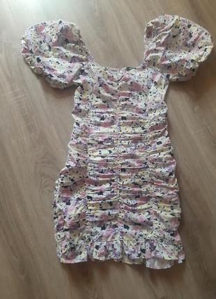 Платье  gina tricot