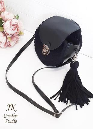 Кругла сумочка "black" з трикотажної пряжі1 фото