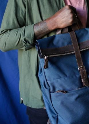 Стильный мужской рюкзак   lumber из натуральной винтажной кожи коричнево-синего цвета7 фото
