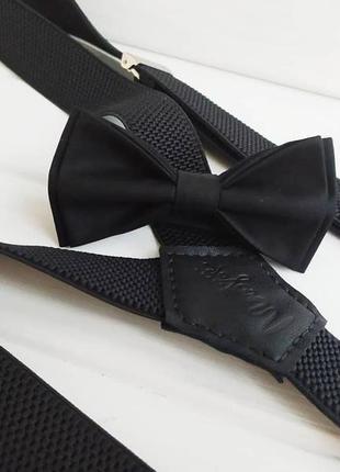 Черные подтяжки и галстук бабочка1 фото