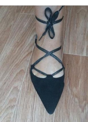 Легке на шнурку взуття .р.39zara.