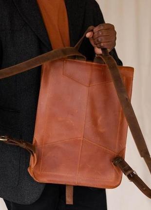 Стильный городской мужской рюкзак  коньячного цвета из натуральной винтажной кожи6 фото