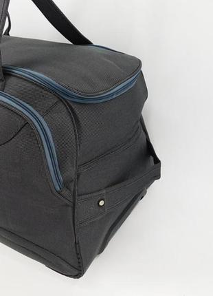 Маленькая дорожная сумка на 3 колесах flippini тканевая небольшая женская дорожная сумка на колесах3 фото
