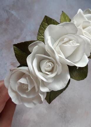 Жіночий обруч для волосся з квітами білі троянди фоаміран2 фото