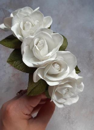 Жіночий обруч для волосся з квітами білі троянди фоаміран1 фото