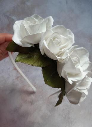 Жіночий обруч для волосся з квітами білі троянди фоаміран3 фото
