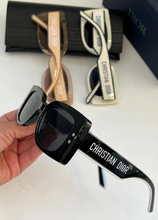 Очки в стиле christian dior