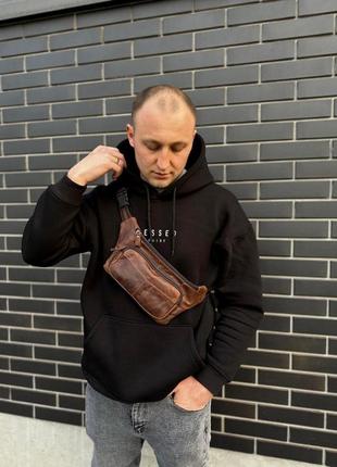 Мужская кожаная сумка-бананка на пояс st leather a27f-427-7a коричневая