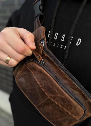 Мужская кожаная сумка-бананка на пояс st leather a27f-427-7a коричневая
