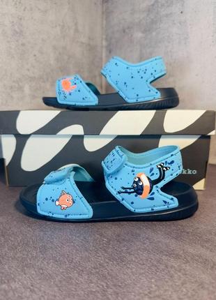 Дитячі сандалі adidas altaswim