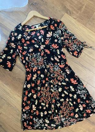 Сукня з натуральної тканини в квітковий принт платье