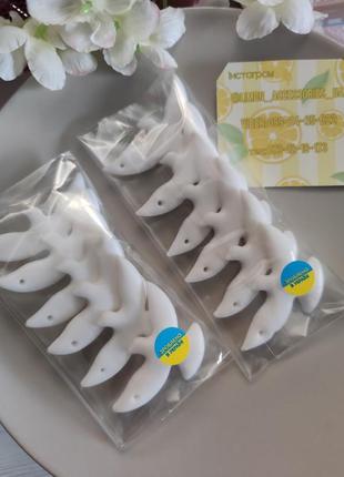 Підвіска пташка біла, горлиця, ластівка, чокер з пташкою на шию, символічна підсвіска "вільна"