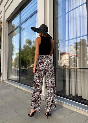 Леопардовые брюки