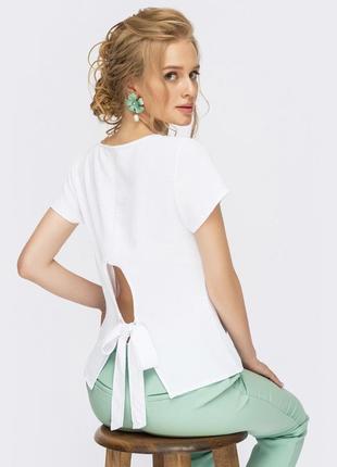 Легкая блузка с коротким рукавом