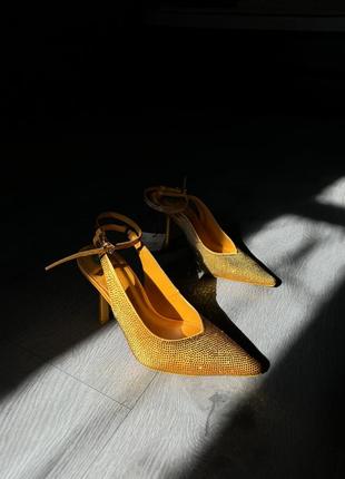 Туфли лодочки bershka босоножки