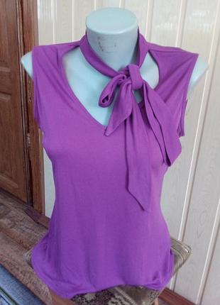 Блуза без рукавов