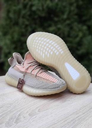 Женские текстильные кроссовки adidas yeezy 350 v2 адидас изи буст 350 распродаж