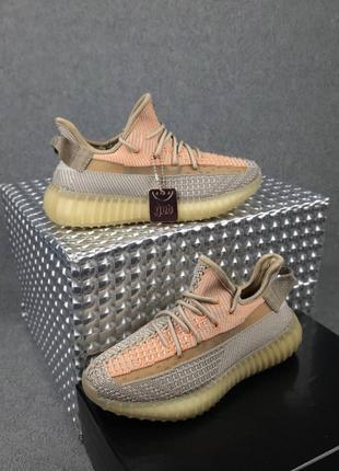 Женские текстильные кроссовки adidas yeezy 350 v2 адидас изи буст 350 распродаж